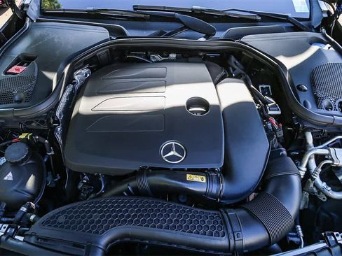 Used 2022 Mercedes-Benz E 350 Sedan image 23