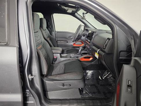 New 2026 Nissan Frontier SV AWD/4WD image 13
