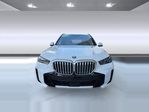 Used 2024 BMW X5 xDrive50e w/ M Sport Package AWD/4WD image 6
