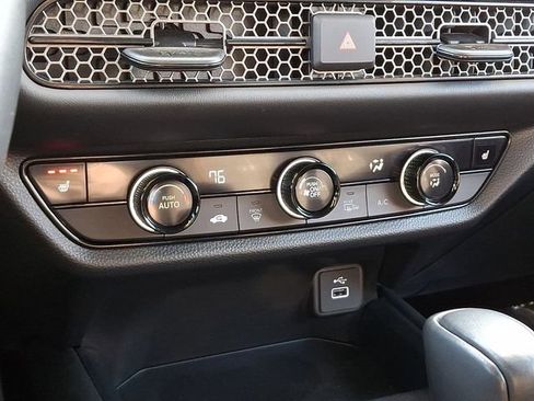 Used 2024 Honda HR-V Sport image 15