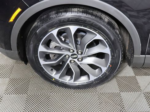 Used 2022 Lincoln Nautilus Reserve image 21