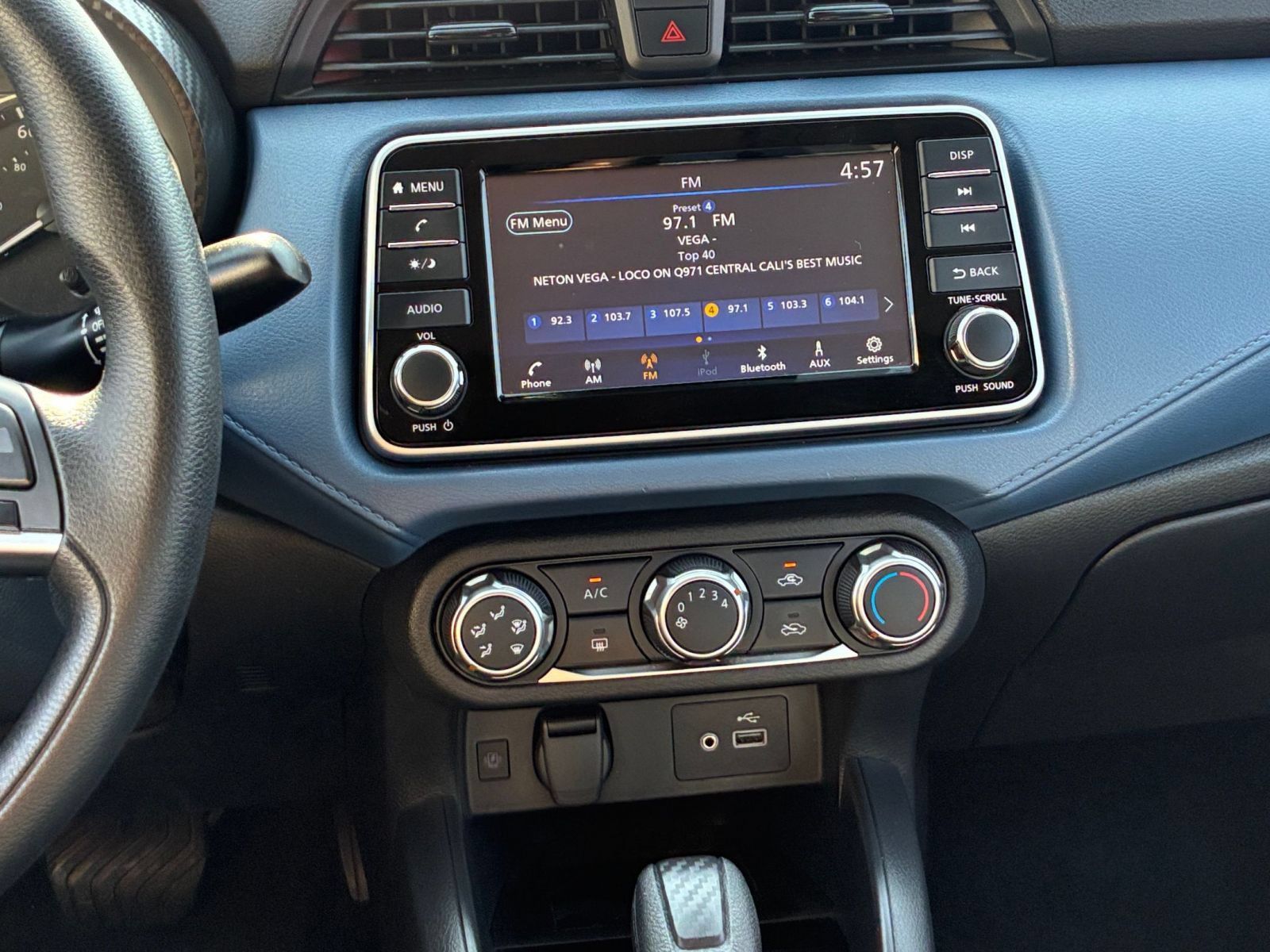 Used 2025 Nissan Versa SV FWD image 16
