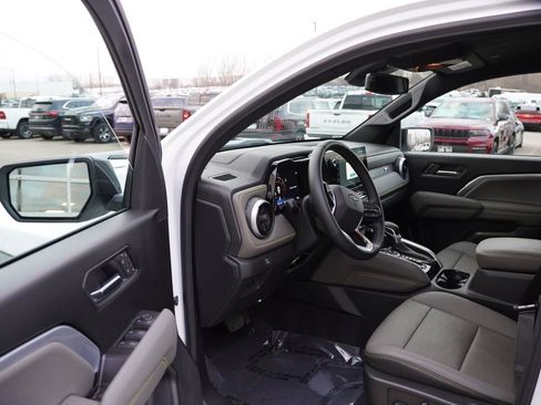 Certified 2025 Chevrolet Colorado ZR2 w/ Technology Package image 15