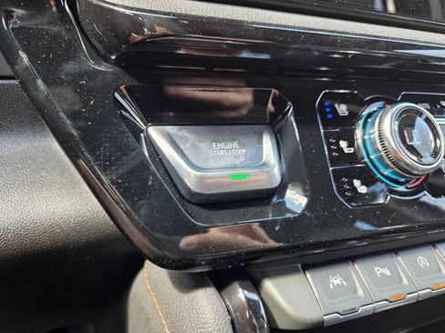 New 2026 GMC Sierra 1500 AT4 w/ AT4 Premium Package image 28