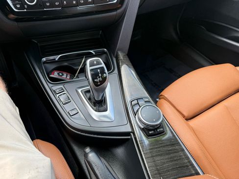 Used 2017 BMW 330i xDrive Sedan AWD/4WD image 33