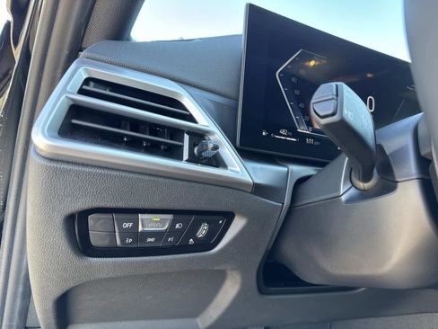 New 2026 BMW 330i 330i NA w/ Convenience Package image 33