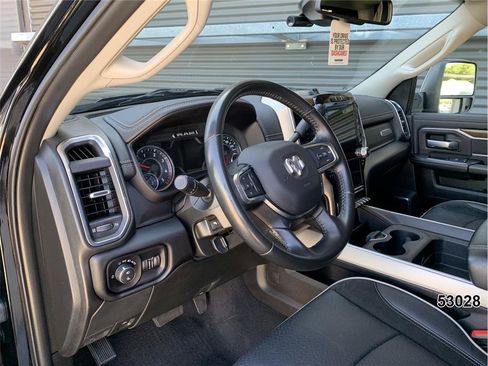 Used 2024 RAM 3500 Laramie w/ Towing Technology Group AWD/4WD image 24