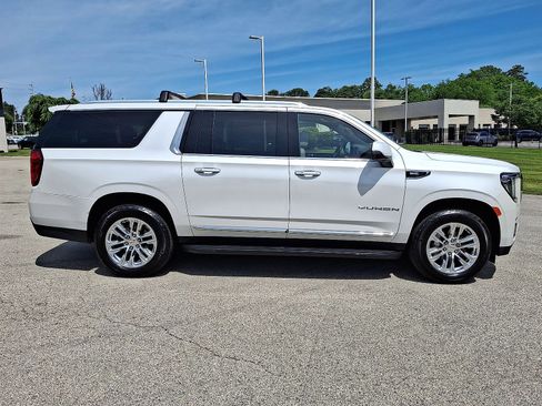 Used 2021 GMC Yukon XL SLT w/ SLT Premium Package AWD/4WD image 26