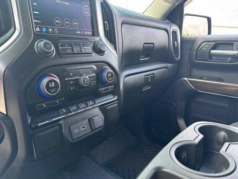 Used 2021 Chevrolet Silverado 1500 RST AWD/4WD image 20