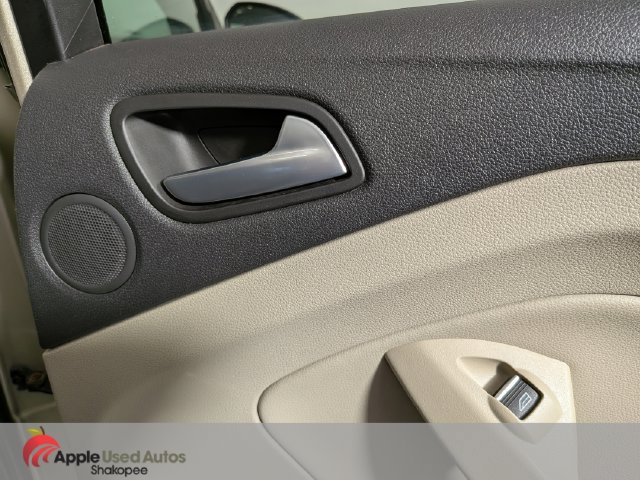 Used 2017 Ford Escape Titanium AWD/4WD image 38