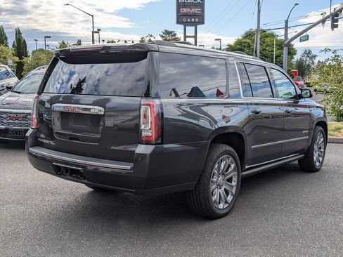 Used 2016 GMC Yukon XL Denali w/ Open Road Package AWD/4WD image 3