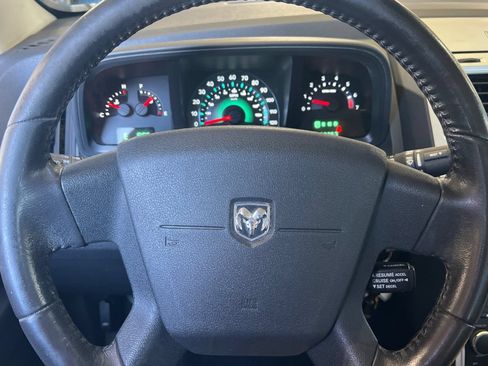 Used 2010 Dodge Journey SXT w/ Flexible Seating Group FWD image 22