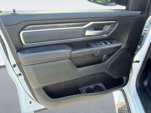 Used 2019 RAM 1500 Big Horn AWD/4WD image 17