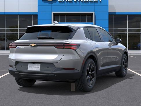 New 2026 Chevrolet Equinox EV LT FWD image 9