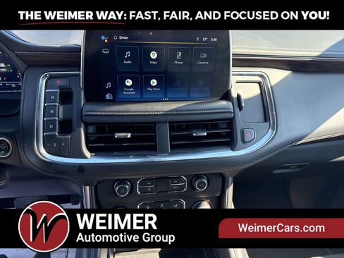 Used 2022 Chevrolet Suburban LT AWD/4WD image 17