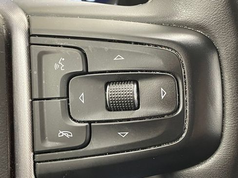 Used 2023 GMC Sierra 1500 SLE AWD/4WD image 24