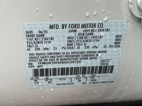 Used 2025 Ford Explorer Active image 29