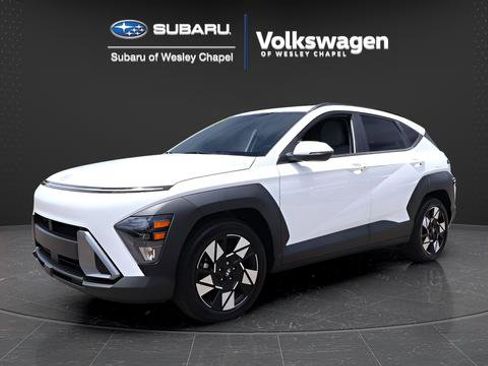 Used 2024 Hyundai Kona SEL FWD image 4