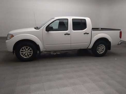 Used 2019 Nissan Frontier SV AWD/4WD image 2