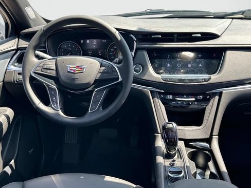 New 2026 Cadillac XT5 Premium Luxury w/ LPO, Floor Liner Package AWD/4WD image 2