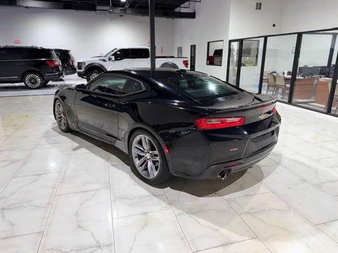 Used 2018 Chevrolet Camaro LT w/ RS Package RWD image 10