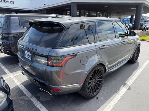 Used 2019 Land Rover Range Rover Sport HSE Dynamic AWD/4WD image 4