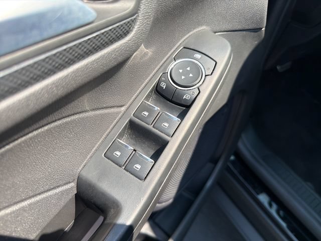 Used 2024 Ford Escape ST-Line w/ Tech Pack #1 AWD/4WD image 11