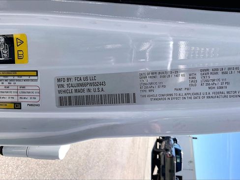 Used 2023 Jeep Wrangler Unlimited w/ Cold Weather Group AWD/4WD image 30