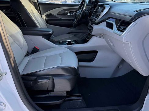 Used 2019 GMC Terrain SLT image 12