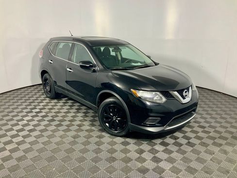Used 2014 Nissan Rogue S AWD/4WD image 4