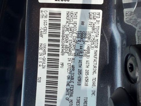 Used 2025 Toyota Sequoia TRD Pro AWD/4WD image 46