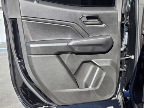 Used 2024 Chevrolet Colorado Trail Boss w/ Advanced Trailering Package image 24