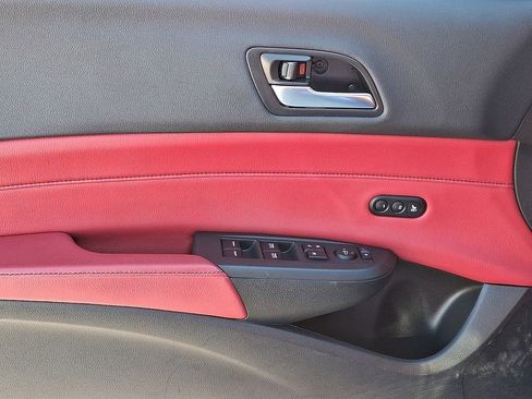 Used 2019 Acura ILX image 12