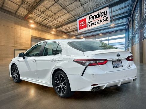Certified 2021 Toyota Camry SE FWD image 6