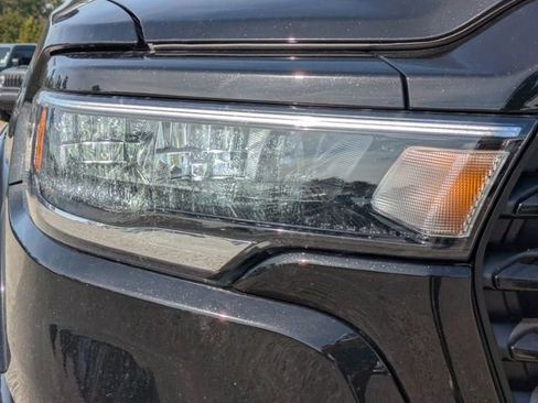 New 2026 RAM 1500 Laramie AWD/4WD image 10