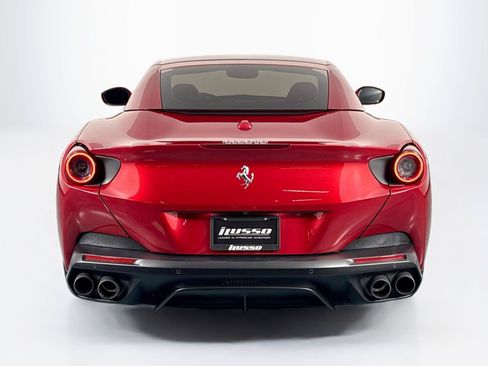 Used 2019 Ferrari Portofino RWD image 63