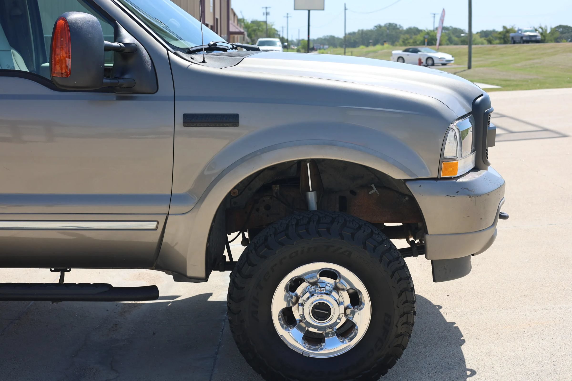 Used 2004 Ford Excursion Limited AWD/4WD image 15
