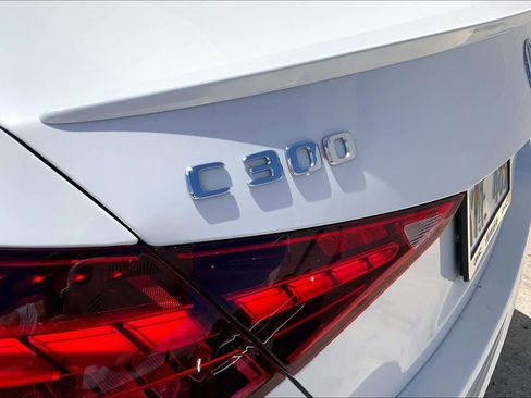 Used 2023 Mercedes-Benz C 300 Sedan image 8