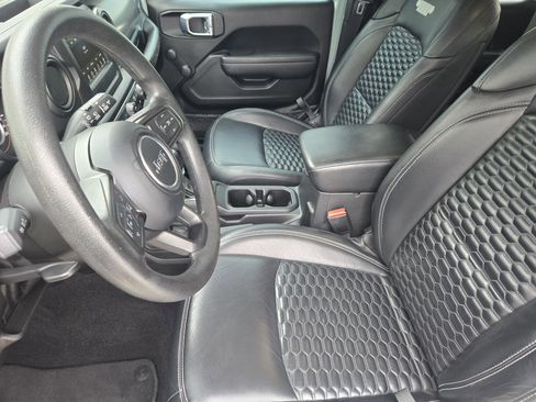 Used 2023 Jeep Wrangler Unlimited Sport AWD/4WD image 15