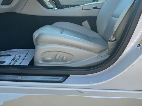 Used 2019 Cadillac CTS Sedan RWD image 10