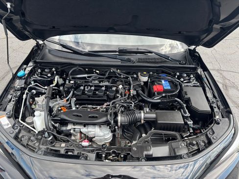 Certified 2024 Honda Civic Sport Touring image 15