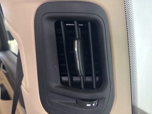 Used 2021 Jeep Grand Cherokee L Limited image 37