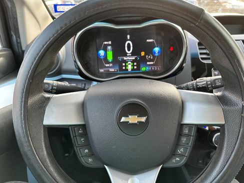 Used 2015 Chevrolet Spark LT image 12