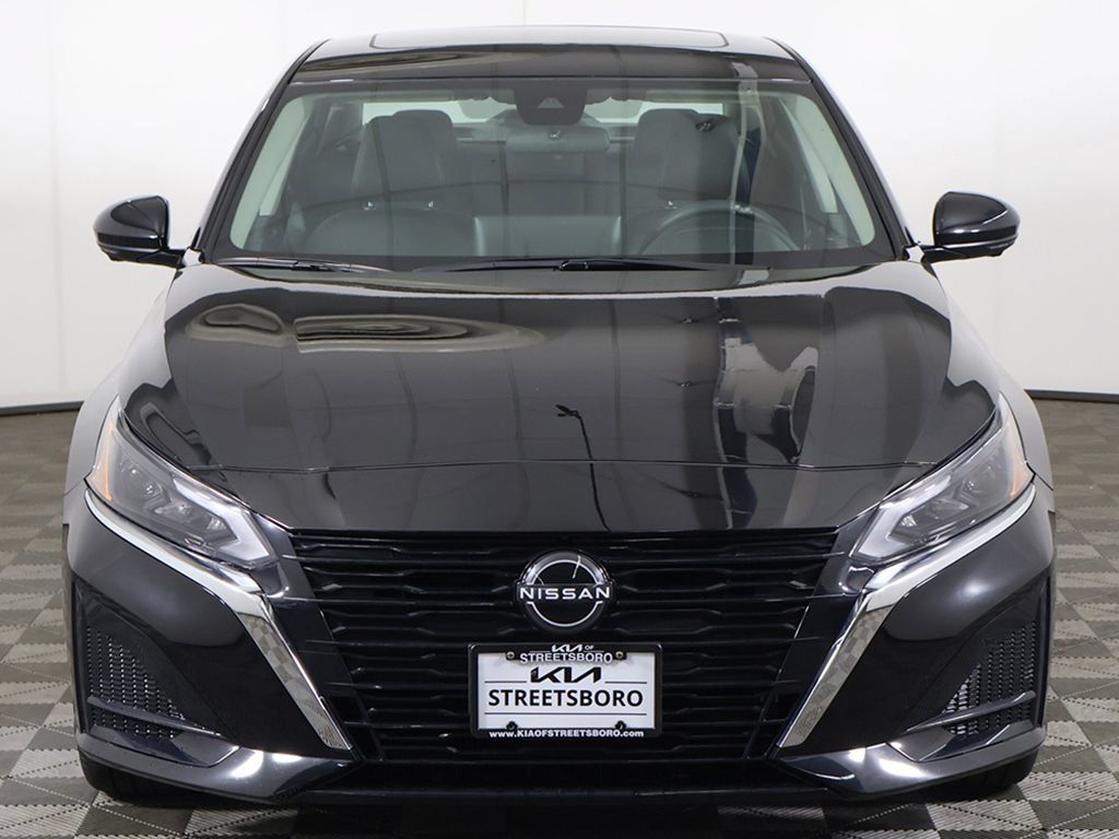 Used 2023 Nissan Altima 2.5 SL AWD/4WD image 12