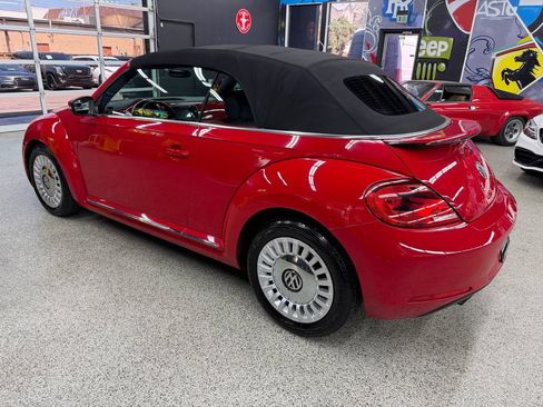 Used 2014 Volkswagen Beetle 1.8T FWD image 3