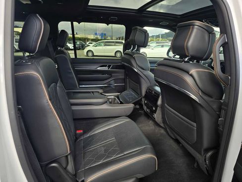 Used 2024 Jeep Grand Wagoneer L Series III w/ Quick Order Packagew 28T image 12