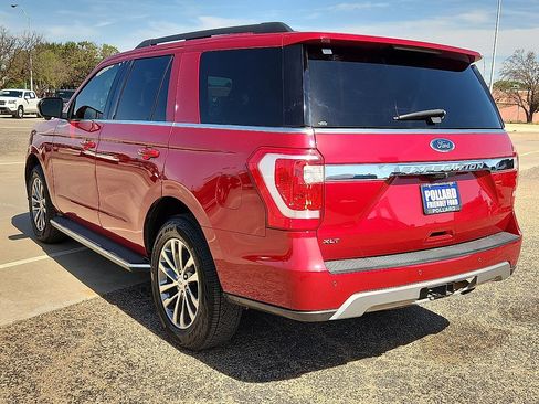 Used 2021 Ford Expedition XLT AWD/4WD image 2