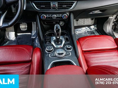 Used 2023 Alfa Romeo Giulia Sprint image 41