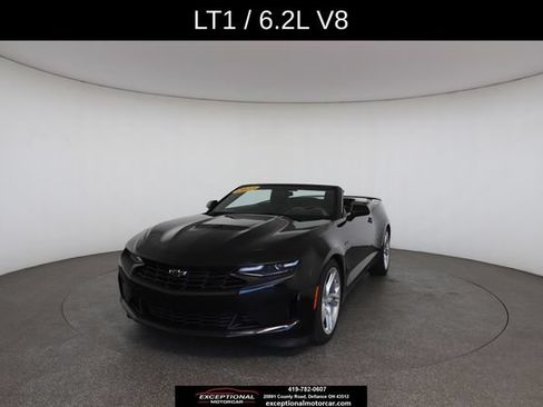 Used 2023 Chevrolet Camaro LT RWD image 1