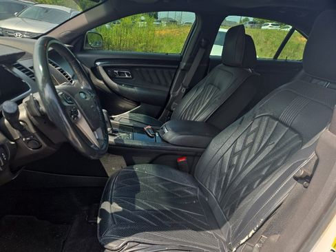 Used 2017 Ford Taurus SHO AWD/4WD image 9